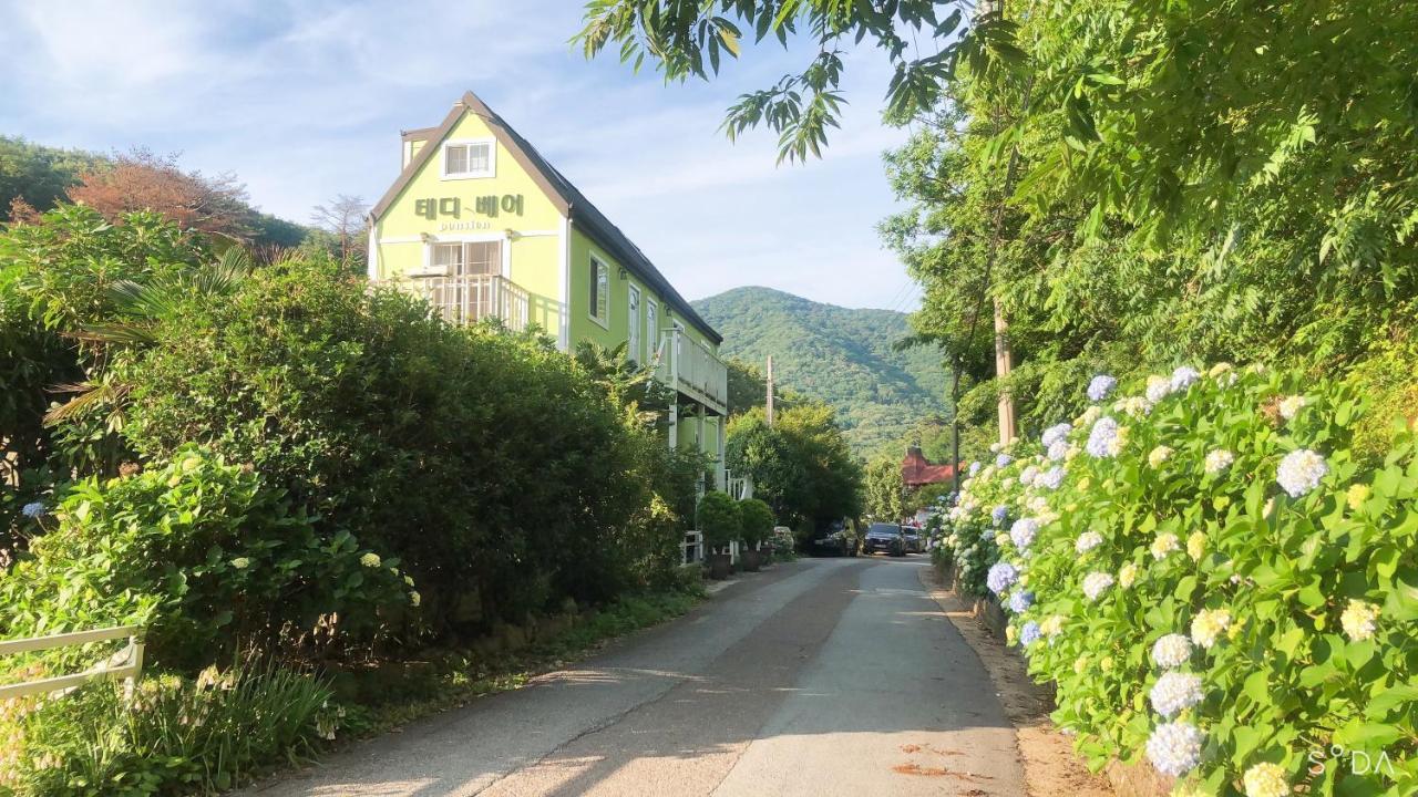Geoje Cablecar Pension エクステリア 写真